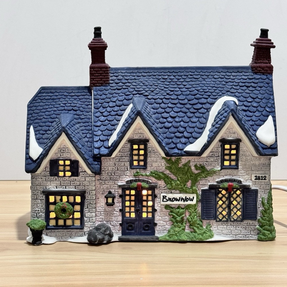 VTG 1990 Department 56 Oliver Twist Brownlow House Dickens Village Series 5553-0